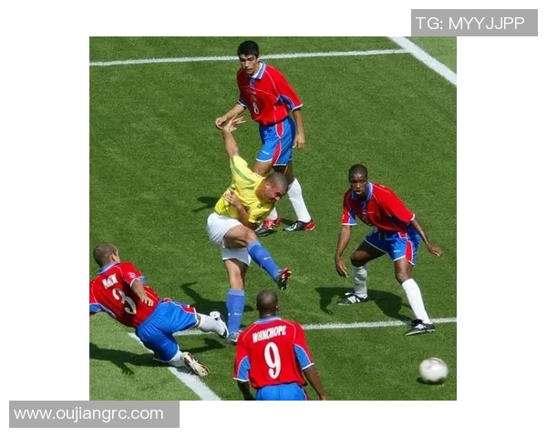 世界足球历史上球星最多的年份究竟是哪一年 解析足球黄金时代的精彩瞬间 世界足球历史上球星最多的年份究竟是哪一年 解析足球黄金时代的精彩瞬间